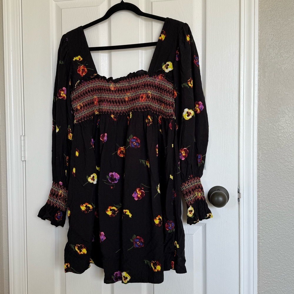 Urban Outfitters Black Floral Smocked Square Neck Long Sleeve Mini Dress L - Picture 2 of 6